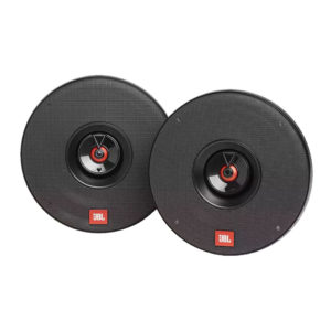 A pair of JBL Club 662 car speakers shown in black packaging.