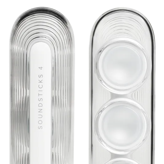 Harman Kardon SoundSticks 4 white, tall speaker upper part close up
